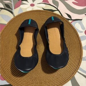 California NAVY Tieks (9)